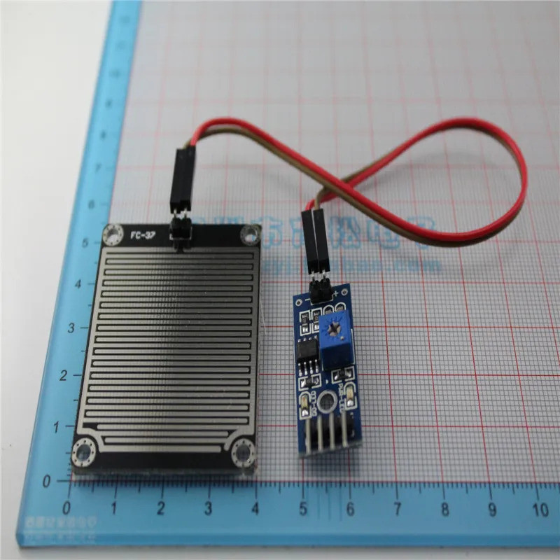 จัดส่งฟรี30Pc Sensitive Rain Sensor 5.0*4.0ซม. Raindrop Sensor โมดูลควบคุมสำหรับ Arduino