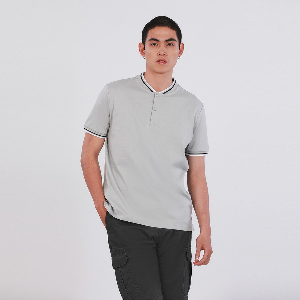 John Henry เสื้อโปโลผู้ชาย ทรงเข้ารูป รุ่น JH S424MPLSM55 - สีเทา
