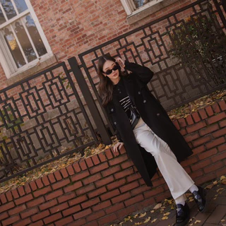 FRENCH trenchcoat ( เฟรนซ์ ) ผลิตจากผ้าวูลคุณภาพมากๆค่ะ ทรงสวย กันหนาวได้ถึงเลขตัวเดียวนะคะ