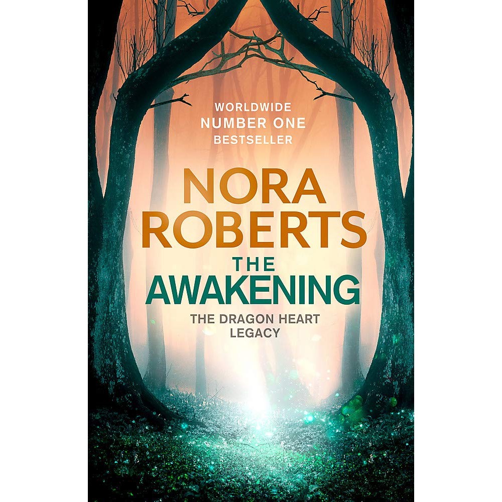 BBW หนังสือ The Awakening: The Dragon Heart Legacy Book 1 ISBN: 9780349426365