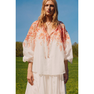 H&M(เอชแอนด์เอ็ม) เสื้อเบลาส์มีสายผูก ผู้หญิง 1236559_1