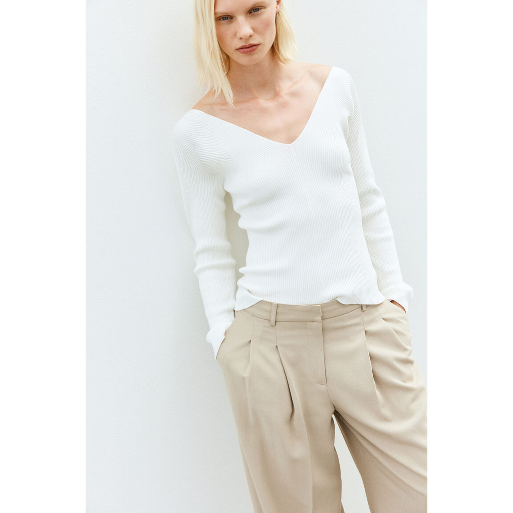 H&M Woman Rib-knit V-neck top 1244809_1