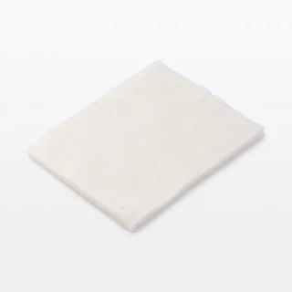 สำลีแผ่น มูจิ และสำลีก้าน คอตตอนบัด Muji Cut Cotton ECRU, Cotton buds แผ่นสำลีเช็ดหน้า