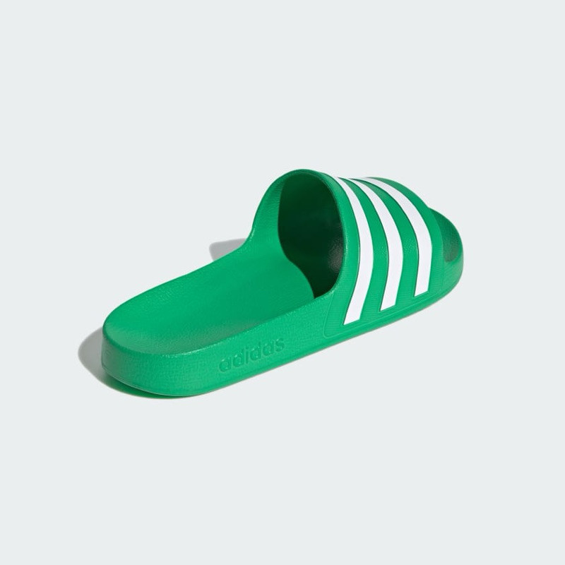 รองเท้าแตะอาดิดาส ADILETTE AQUA รับประกันลิขสิทธิ์แท้100% (ราคา 800 บาท)