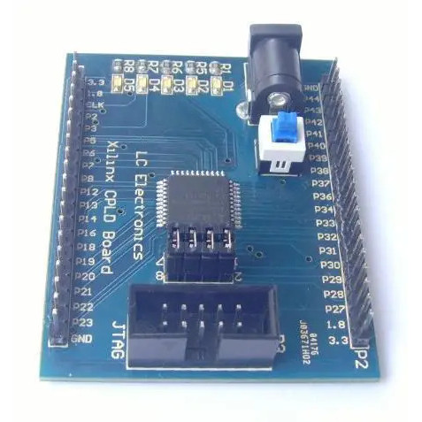 จัดส่งฟรี! 1 ชิ้น Xilinx CoolRunner-II XC2C32A บอร์ดพัฒนา CPLD บอร์ดเรียนรู้