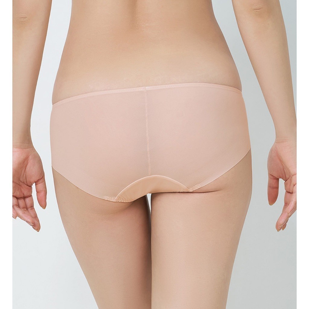 Triumph กางเกงชั้นในรูปแบบฮิปสเตอร์ รุ่น Pure Invisible Hipster รหัส 10188660 สีชมพูอ่อน 00VV — صورة 3