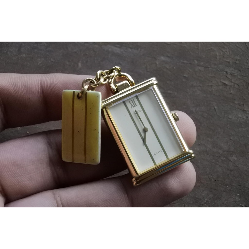 นาฬิกา Vintage มือสองญี่ปุ่น Pocket Watch นาฬิกาพกALBA Y480 5670 QUARTZ ผู้ชาย ทรงสี่เหลี่ยม กรอบทอง