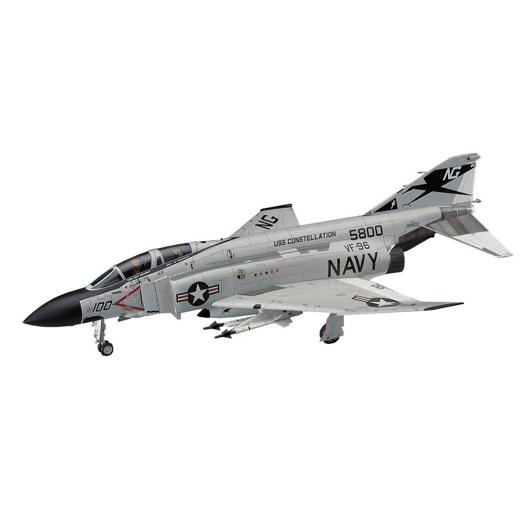 【Direct from Japan】 U.S. NAVY F-4J PHANTOM II 1/48 Plastic Model w/One Piece Canopy by Hasegawa made