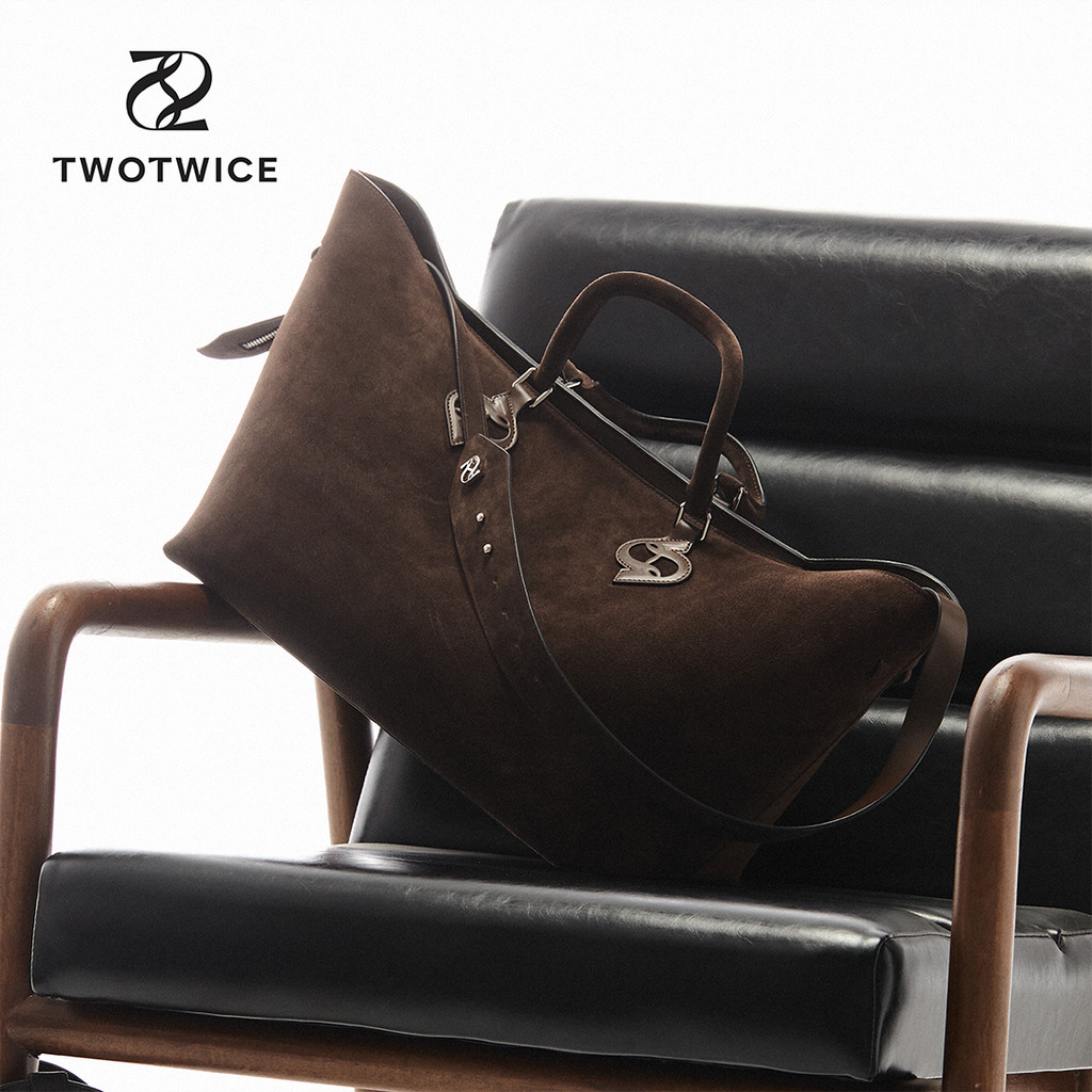 Twotwice - Voyager Leather Tote - กระเป๋าหนังแท้ ใช้เทคนิค lightweight tanning ทำให้มีน้ำหนักเบา - สินค้าพร้อมส่ง