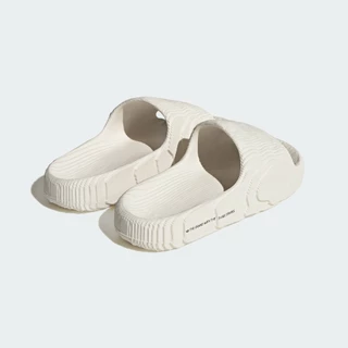 adidas ไลฟ์สไตล์ รองเท้าแตะ Adilette 22 ผู้หญิง สีขาว IG8263