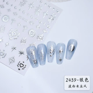 สติกเกอร์ติดเล็บ ลายพระจันทร์ ดวงอาทิตย์ ก้อนเมฆ สีทองเงิน สวยหรู แผ่นละ 9 บาท สินค้าพร้อมส่ง
