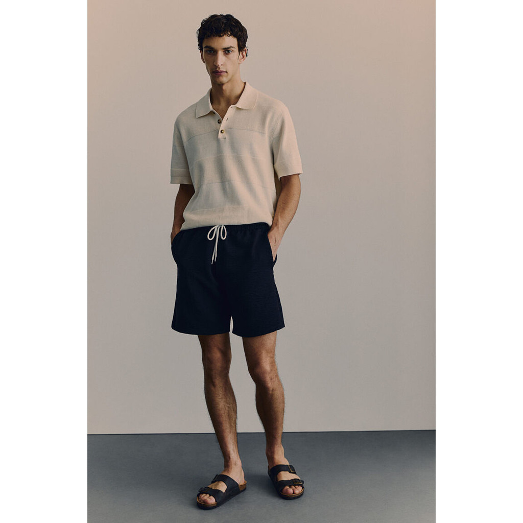 H&M Man Regular Fit Waffled shorts 1216526_1