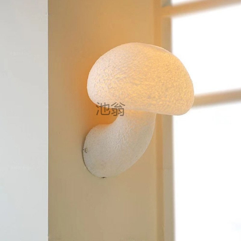 e8o ในยุคกลาง Wagjifeng French Cream Mushroom Wall Lamp Coffee Shop Door Head Designer ระเบียงโคมไฟต