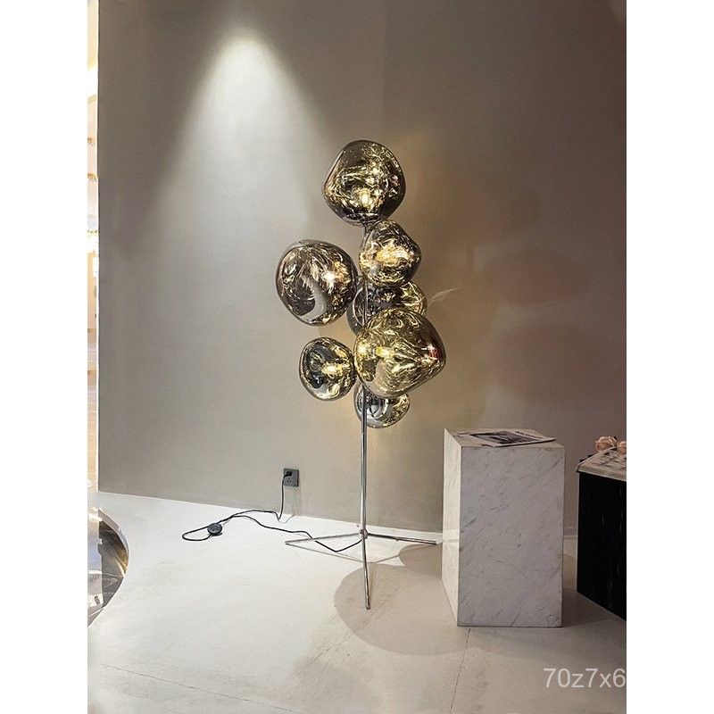 Keijo โคมไฟตั้งพื้นลาวาห้องนั่งเล่นห้องนอนการออกแบบที่ทันสมัยหรูหราเบาๆสร้างสรรค์การตกแต่งสไตล์อิตาล