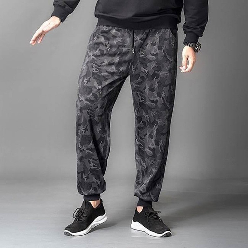 กางเกงโอเวอร์ไซซ์ 6XL กางเกงวอร์มลายพราง หลวม แห้งเร็ว สไตล์อาร์ตๆ ใส่แล้วเท่มาก เนื้อผ้าดี ใส่สบาย - รูปที่ 3