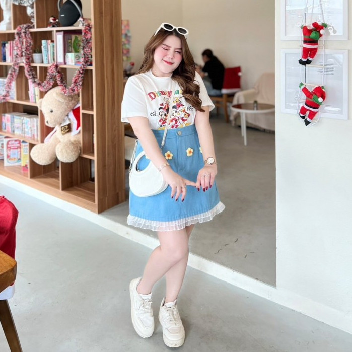 ชุดเซท เซทสาวอวบน่ารักๆ ใส่น่ารักๆแนวคาเฟ่ เหมาะทุกโอกาส เสื้อยืด+กระโปรงยีนส์ขาสั้น พร้อมส่ง