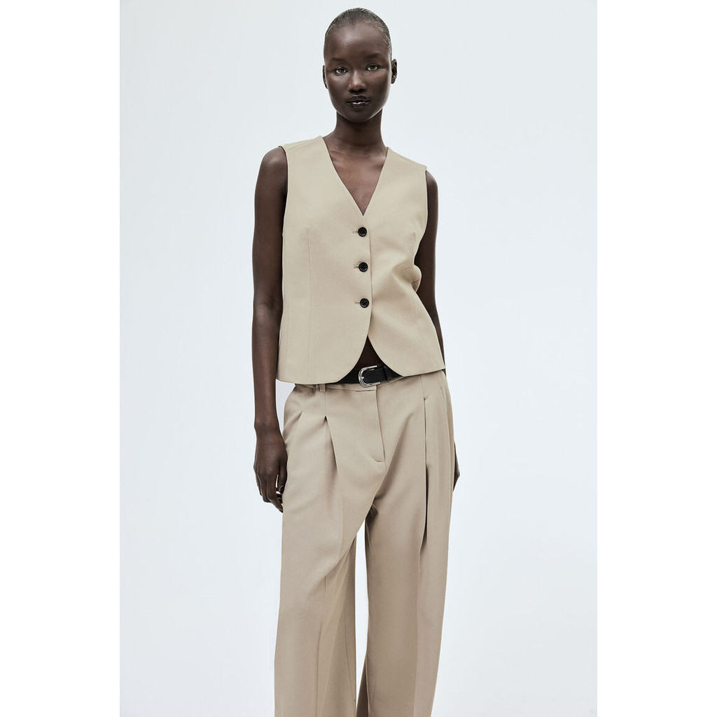 H&M(เอชแอนด์เอ็ม) เสื้อกั๊กสูทเข้ารูป ผู้หญิง 1250923_1