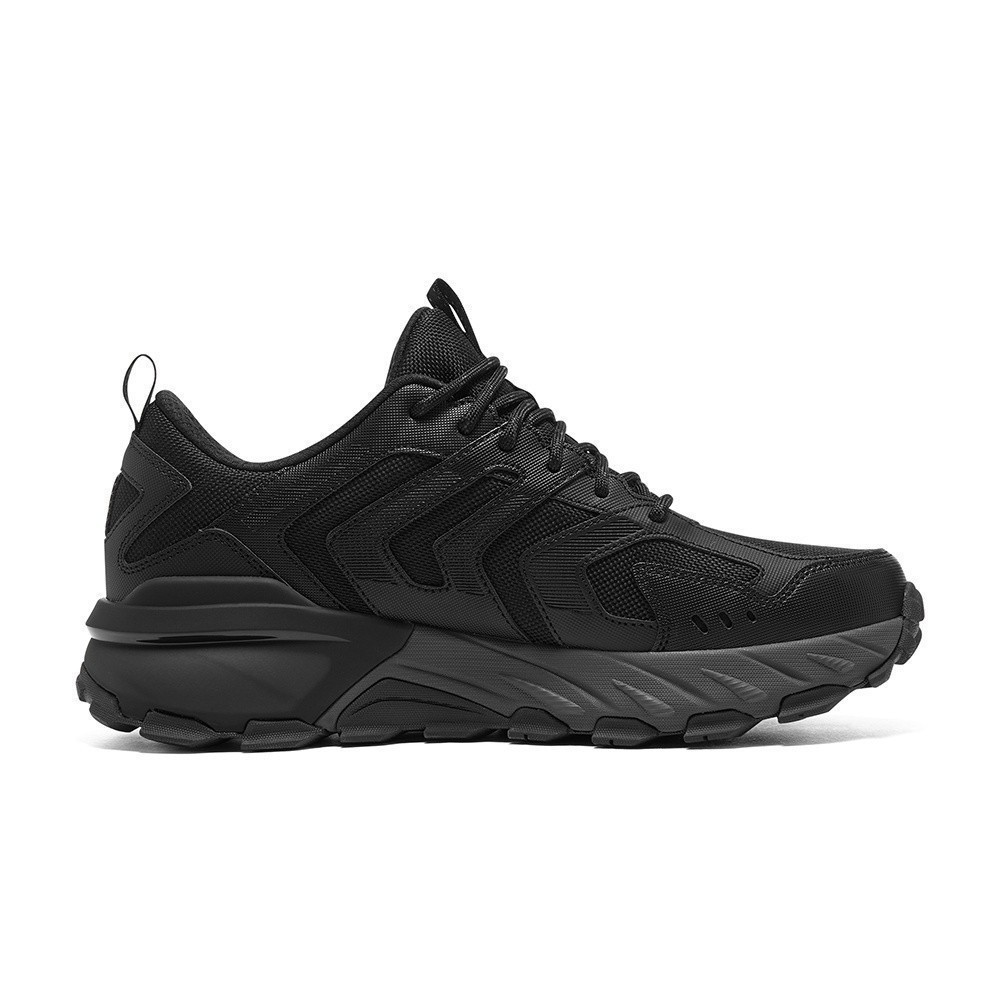 Skechers สเก็ตเชอร์ส รองเท้า ผู้ชาย Good Year Outdoor Max Protect Shoes - 237307C-BKCC