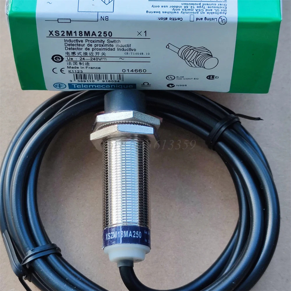 XS1M18MA250 XS1M18MB250 XS2M18MA250 XS2M18MB250 เซ็นเซอร์สวิตช์ความใกล้ชิดใหม่จากชไนเดอร์
