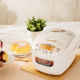 (สินค้าพร้อมส่ง) Zojirushi หม้อหุงข้าวไฟฟ้าไมโครคอมพิวเตอร์ 1.0 ลิตร รุ่น NL-DSQ10-WA รับประกัน 1 ปี
