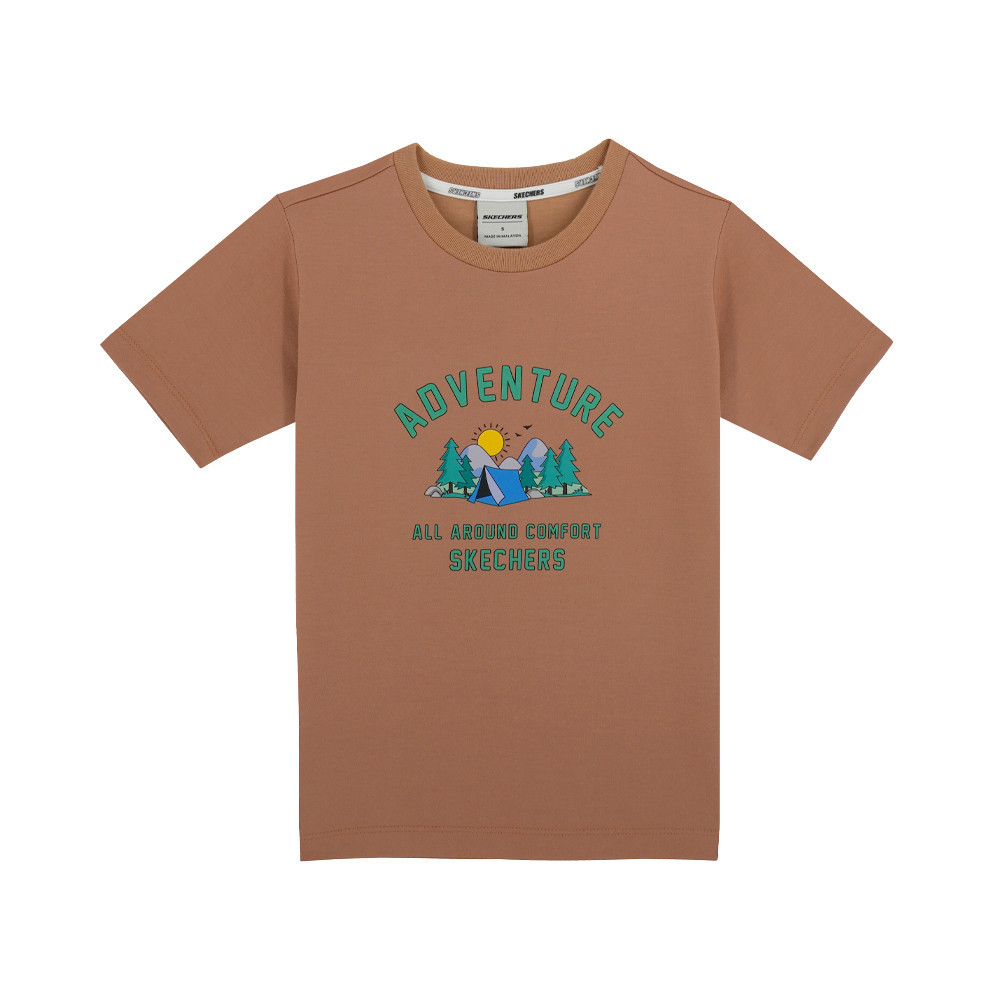 Skechers สเก็ตเชอร์ส เสื้อยืดแขนสั้นเด็กผู้ชาย Boys Adventure Short Sleeve Tee - SL224B175-BRWN