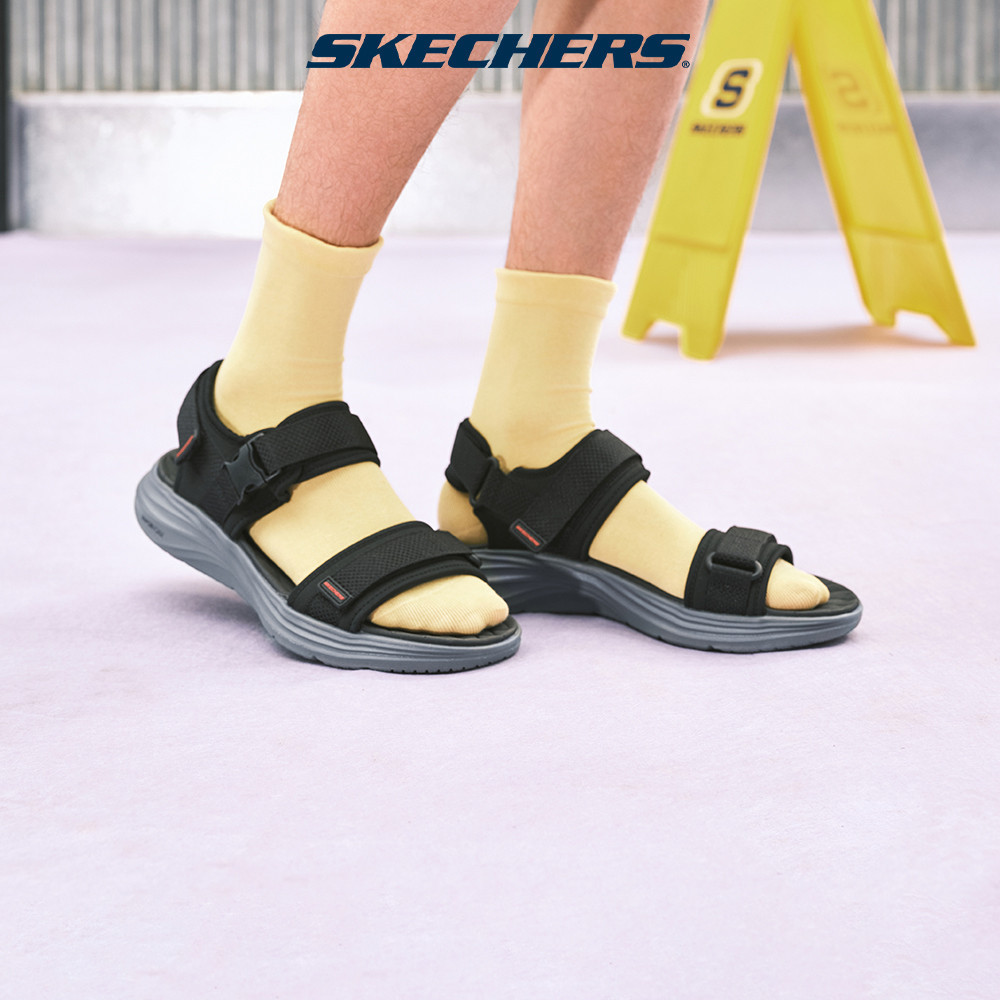 Skechers สเก็ตเชอร์ส รองเท้าแตะผู้ชาย Men Vapor Foam Sandal Sport Shoes - 232899-BLK