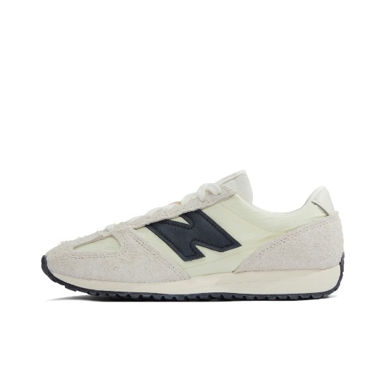 【ของแท้ 100%】New Balance NB 471 Beige sports shoes