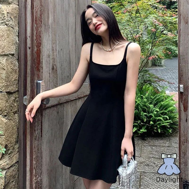 ชุดเดรสสีดำผู้หญิง High-end A-Line ชุดเดรสสั้นเอว Retraction Tie-up Dress DL
