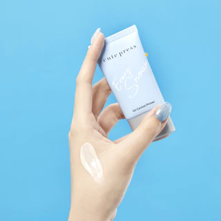 CUTE PRESS EVORY SNOW OIL CONTROL PRIMER ไพรเมอร์ผิวโกลว์