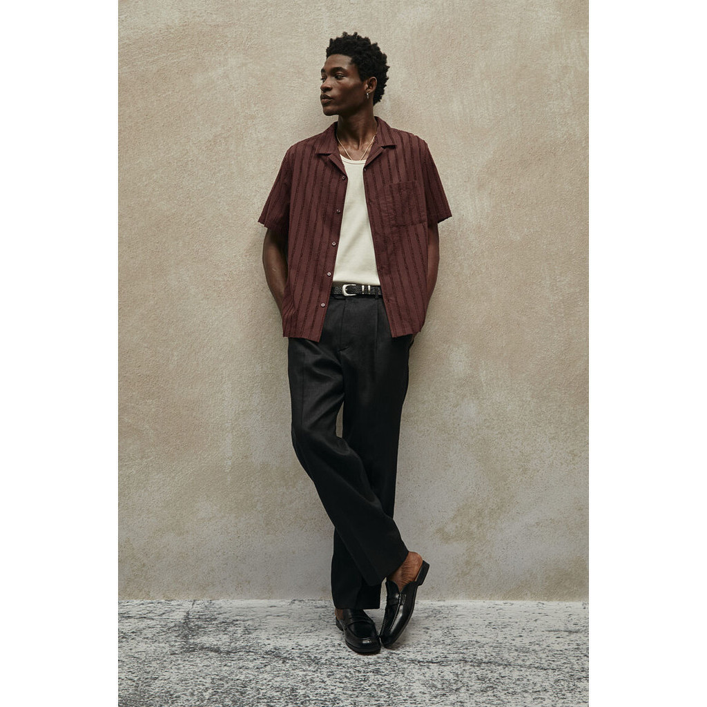 H&M Man Regular Fit Textured-weave resort shirt 1218128_1