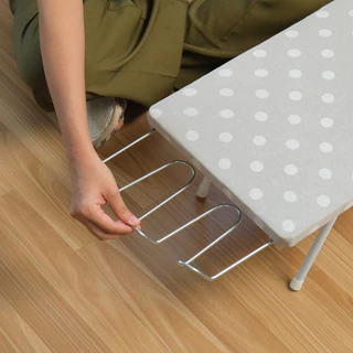 DECOS โต๊ะรีดผ้าแบบนั่ง ขายู ลายจุด สีเทา |EA|