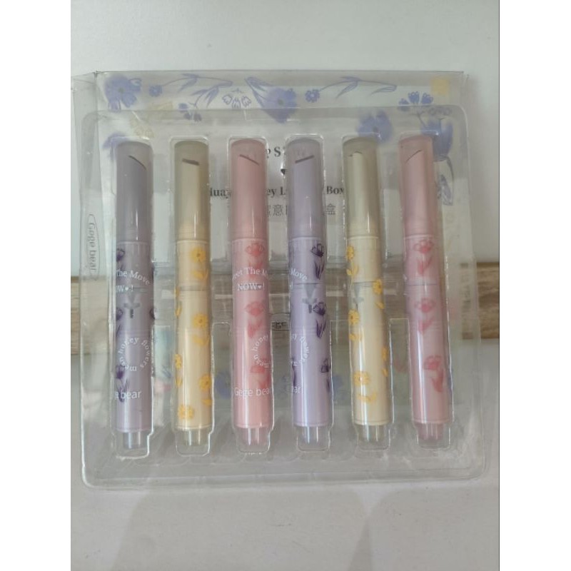 Gege bear Lipstick ลิปสติกเจลลี่ มีทั้งหมด 6 สี สีสวยติดทนนาน  พร้อมส่ง