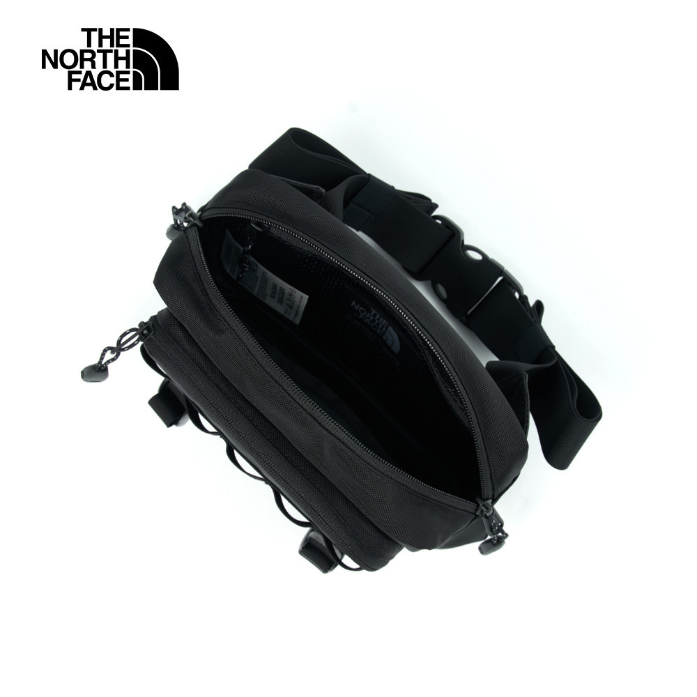 THE NORTH FACEBASE CAMP LUMBAR/TNF BLACK/ASPHALT GREY/SMOKED กระเป๋า