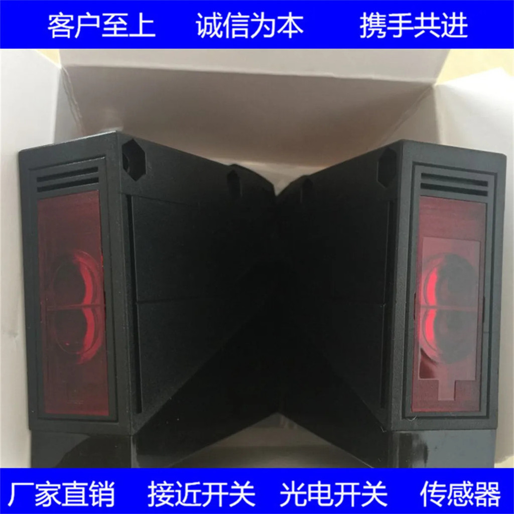 ✪ เซ็นเซอร์สวิทช์ตาแมว E3JM-10M4-G-N ใหม่ที่มีคุณภาพดี E3JM-10DM4-G-N E3JM-10L-G-N