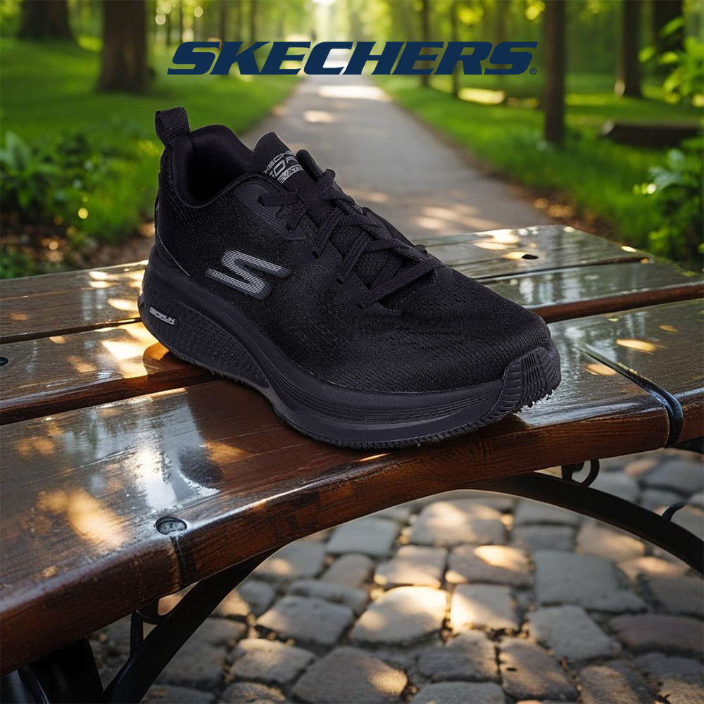 Skechers สเก็ตเชอร์ส รองเท้าผู้ชาย Men GORun ELEVATE 2.0 Performance Shoes - 220847-BBK