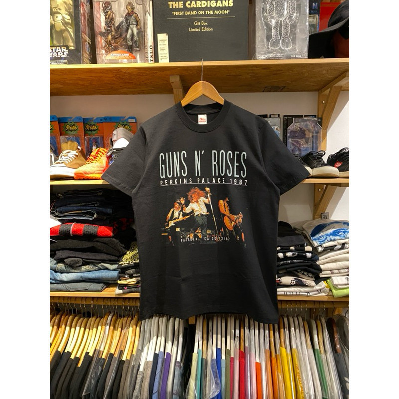 STA.STA.（🚚 จัดส่งแปดชั่วโมง🚚 ）FTF fashion brand GUNS N ROSES - PERKINS PALACE 1987 TSHIRT BLACK tee 