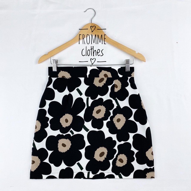 🖤กระโปรงทรงเอผ้าซากุระพิมลายดอกไม้สีดำ(มีไซส์XS-5XL)