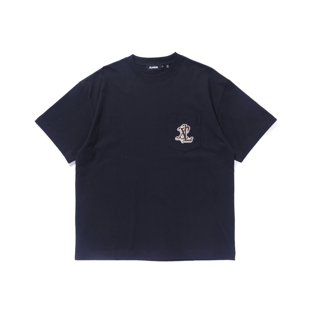 เสื้อยืดแขนสั้น XLARGE รุ่น Old XL Logo Pocket S/S Tee — صورة 2