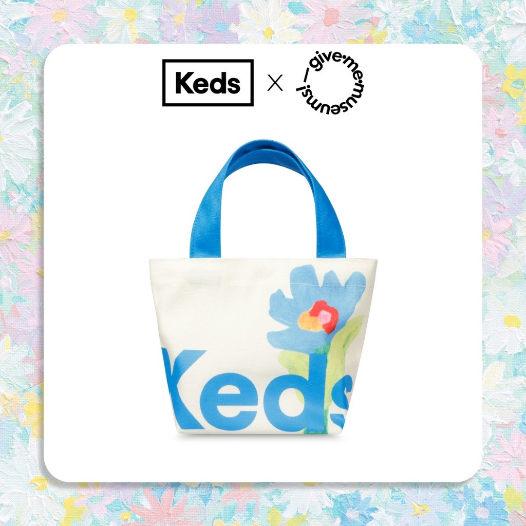 KEDS กระเป๋า รุ่น THE KEDS MINI BAG X GMMS ดอกไม้สีฟ้า ( S25ACB06002 )
