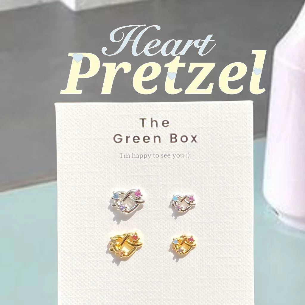 ต่างหู Heart Pretzel Stud Earrings (มี 2 ขนาด) ก้านเงินแท้ S925 - The Green Box