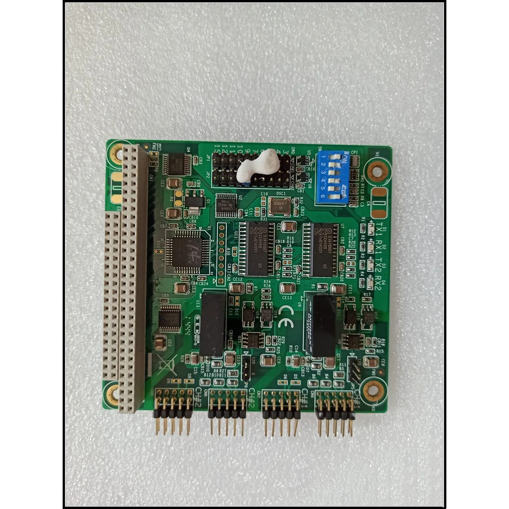 บอร์ดอุปกรณ์อุตสาหกรรม PCM-3680 B1 01-1 การ์ด CAN สองพอร์ต PCM3680B1301E-T 19C3M68001