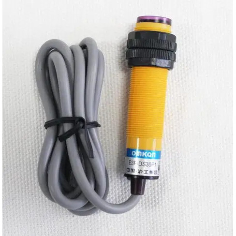 5 ชิ้น E3F-DS30C4 E3F-DS30B2 E3F-DS30P1 E3F-DS30P2 M18 เซ็นเซอร์สวิตช์โฟโตอิเล็กทริคแบบกระจาย 3 สาย 