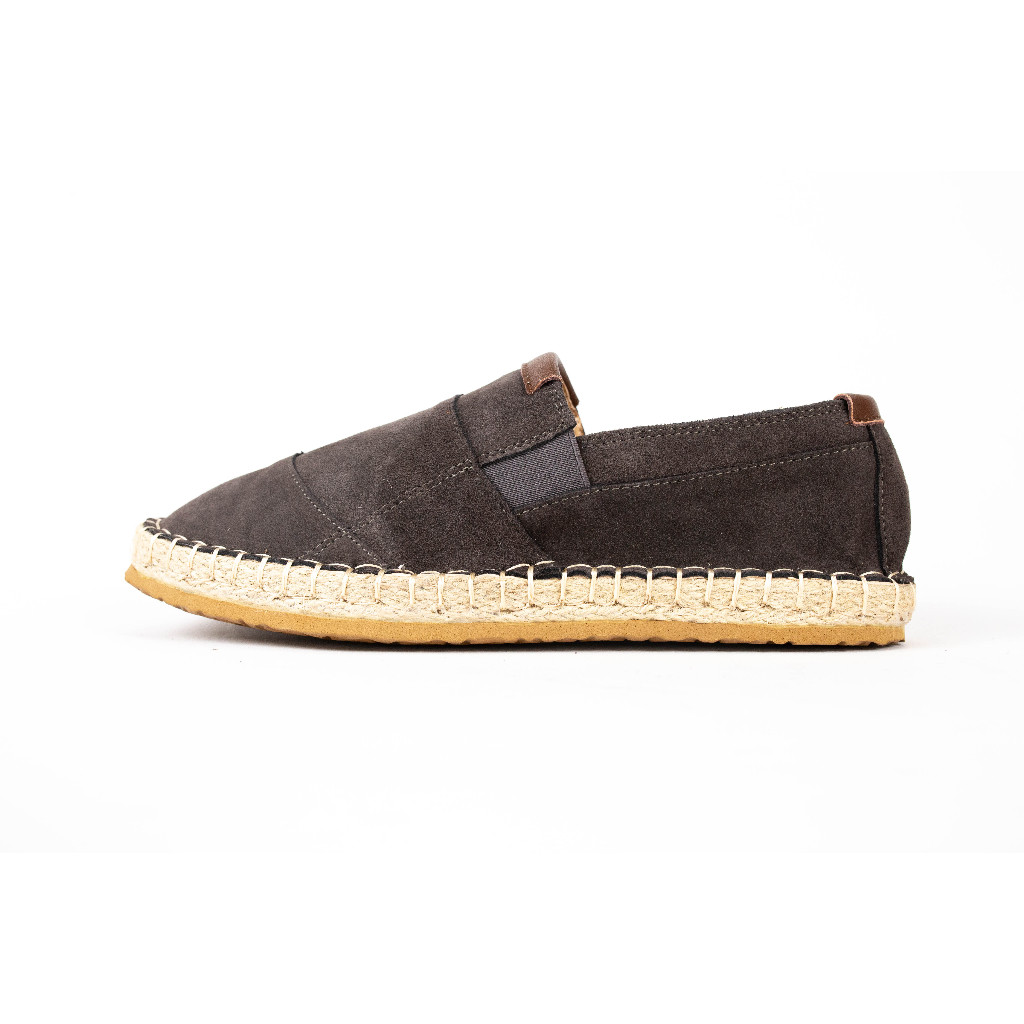 Heavy Shoes รองเท้าหนังแบบสวม รุ่น PC1985 มี 4 สี
