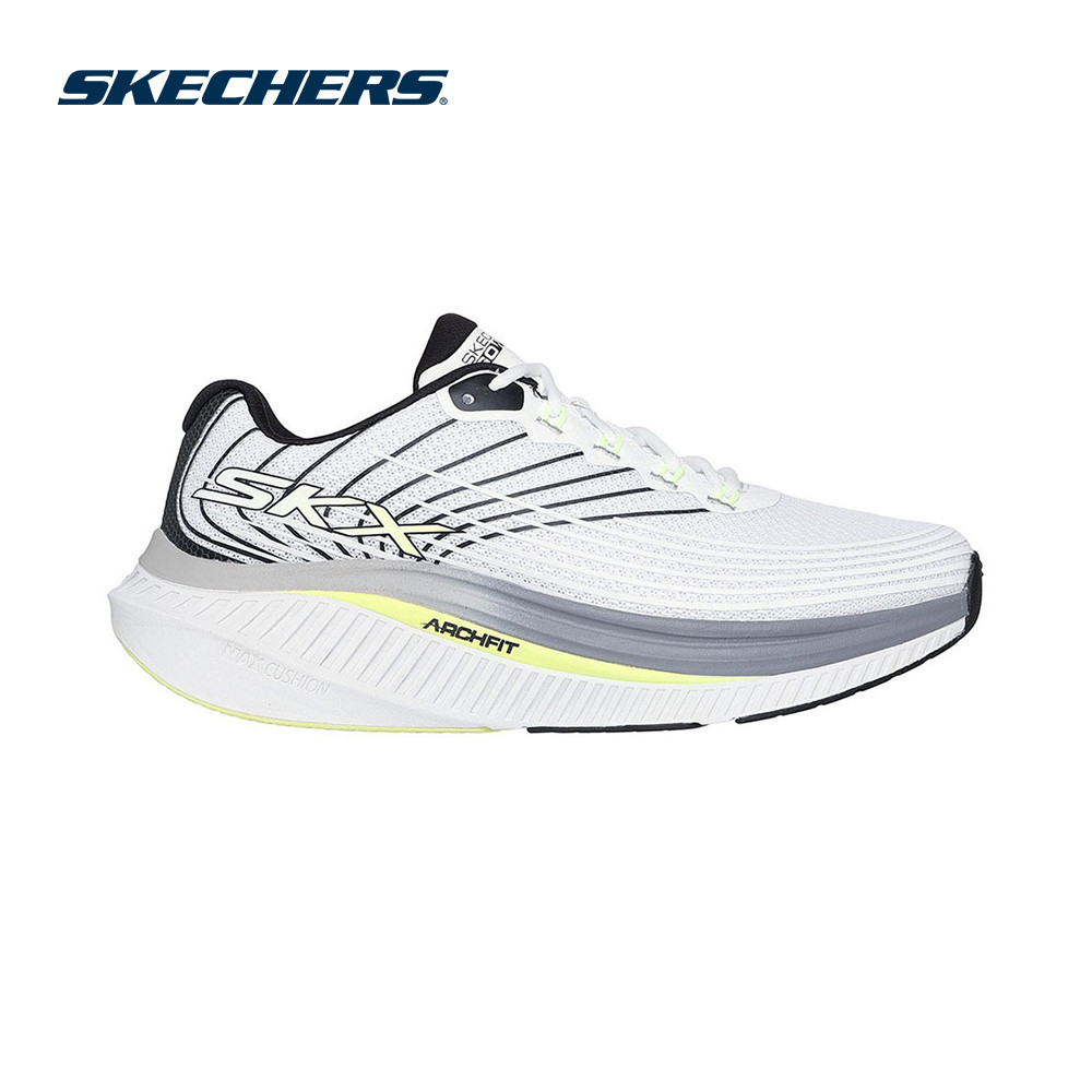 Skechers สเก็ตเชอร์ส รองเท้าผู้ชาย Men GOwalk Max Cushioning Haptic Walking Shoes - 216355-WBK (latest)