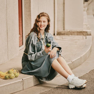 Skechers สเก็ตเชอร์ส รองเท้าผู้หญิง Women D'lites Shoes - 149807-OFWT - Air-Cooled Memory Foam (latest)