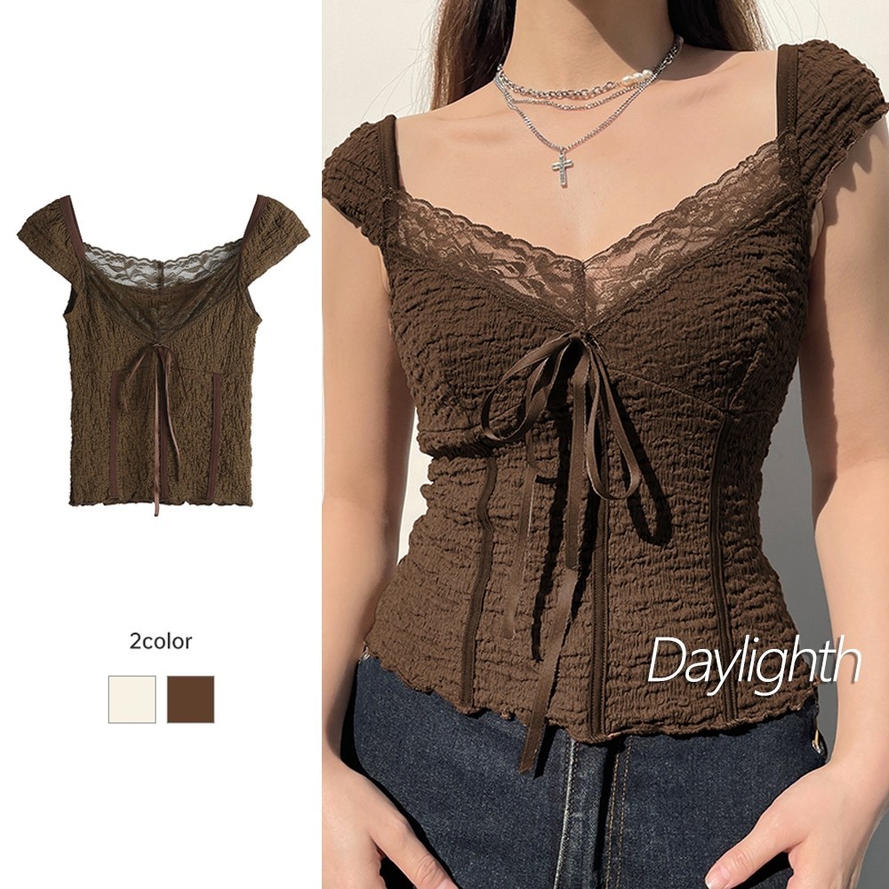 ❤️จัดส่ง 24 ชม❤️ เสื้อยืดโบว์ลูกไม้สไตล์ฝรั่งเศสผู้หญิง Niche คอวีแขนสั้นเสื้อยืดสลิมฟิตสั้นด้านบน DL