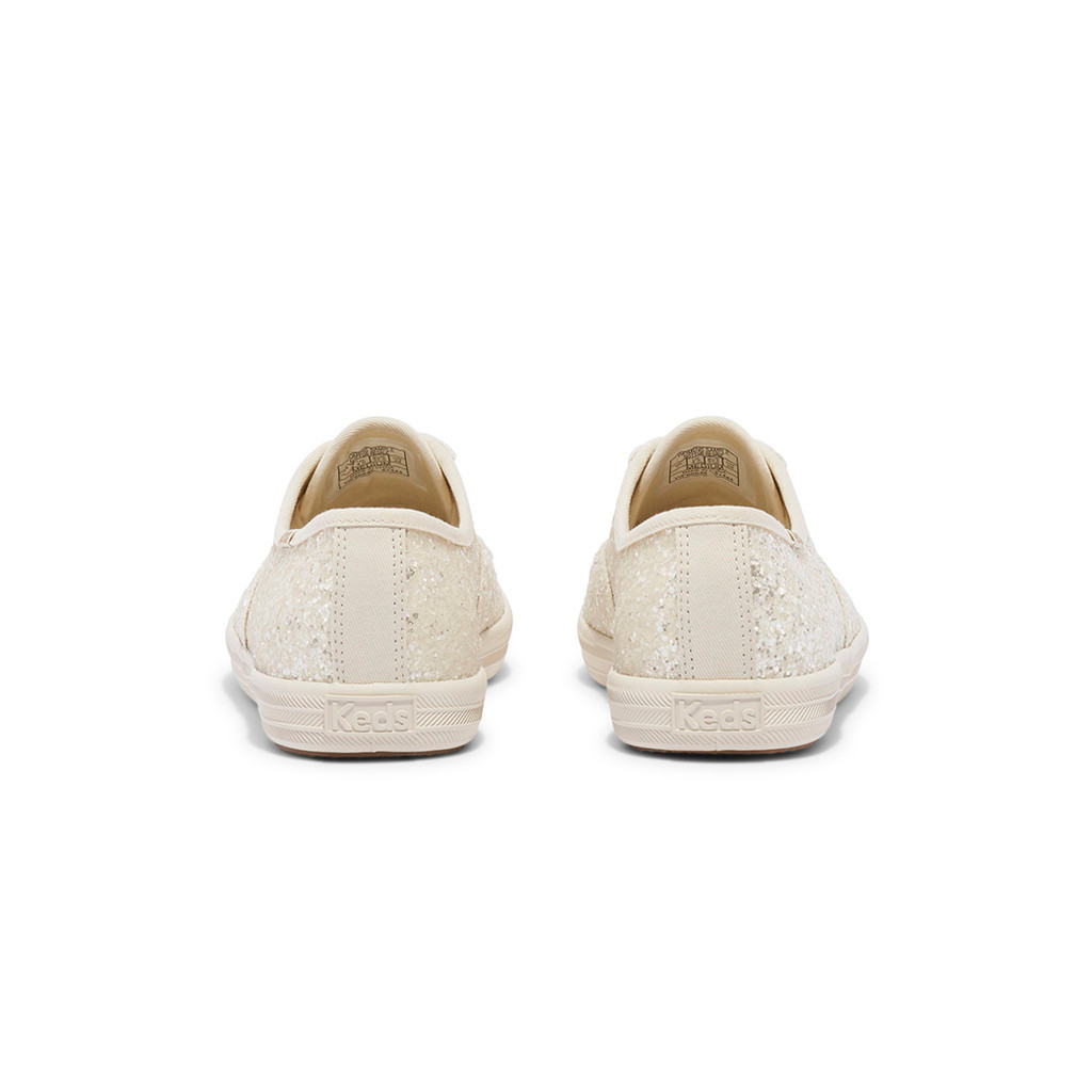 KEDS รองเท้าผ้าใบ แบบผูกเชือก รุ่น CHAMPION GLITTER CELEBRATION สีครีม ( WF66848 ) - รูปที่ 3