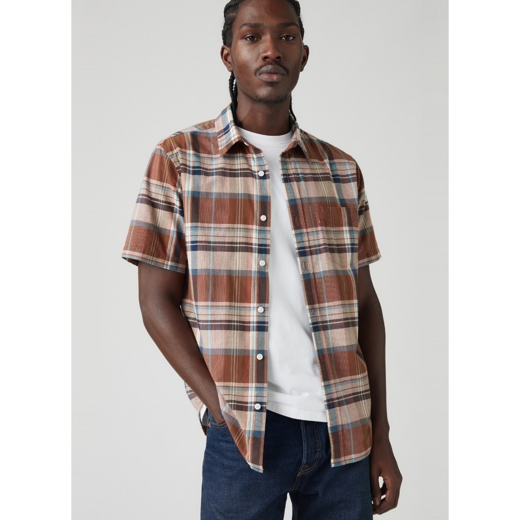 เสื้อผู้ชาย Levi's® Men's Short-Sleeve Classic Standard Fit Shirt