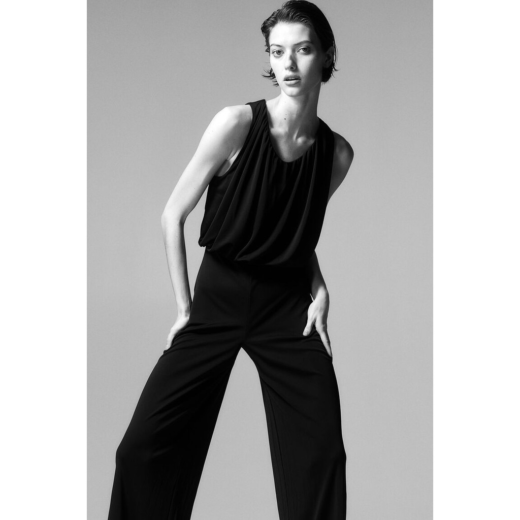 H&M Woman Sleeveless jumpsuit 1207703_1