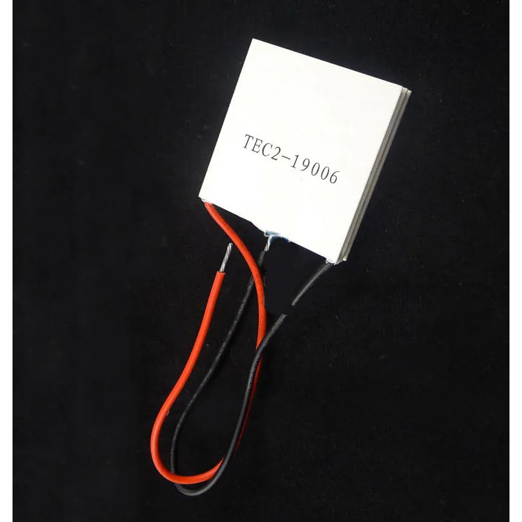 แผ่นทำความเย็นคู่ TEC2-19006 40 * 40MM 12V6A ความแตกต่างอุณหภูมิขนาดใหญ่ 82 องศา ทำความเย็นลึก